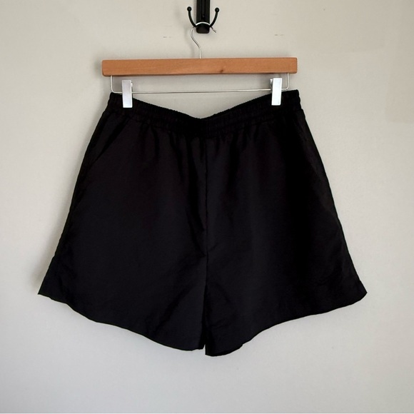 NWT vtg 90s Nike windbreaker shorts black size large - Picture 1 of 5